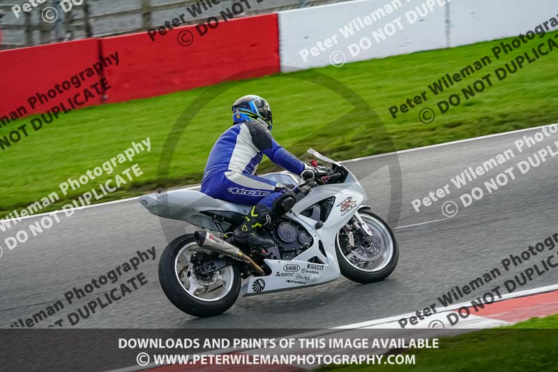 donington no limits trackday;donington park photographs;donington trackday photographs;no limits trackdays;peter wileman photography;trackday digital images;trackday photos